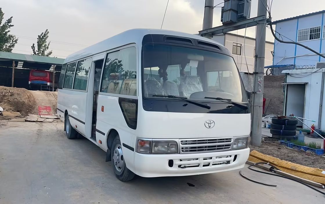 Автобус Toyota Coaster 2019 года с двигателем с турбонаддувом LHD с передним двигателем Мини-автобус