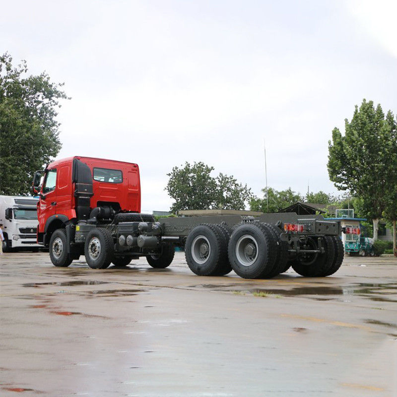 440 л.с. 8*4 HOWO Дамп-Трактор С другой рукой Мотор вместимостью 8 л Круиз-контроль Нет