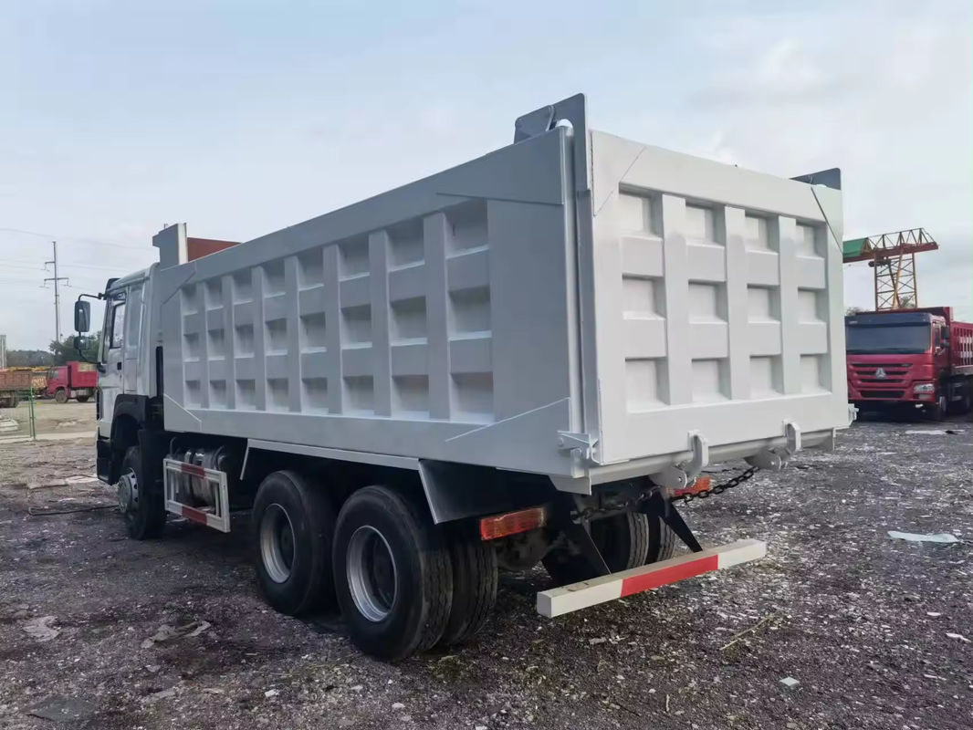 Howo 6x4 Дамп-грузовик Использованные грузовики с наклоном Ручная трансмиссия Тип ручной 2012 год