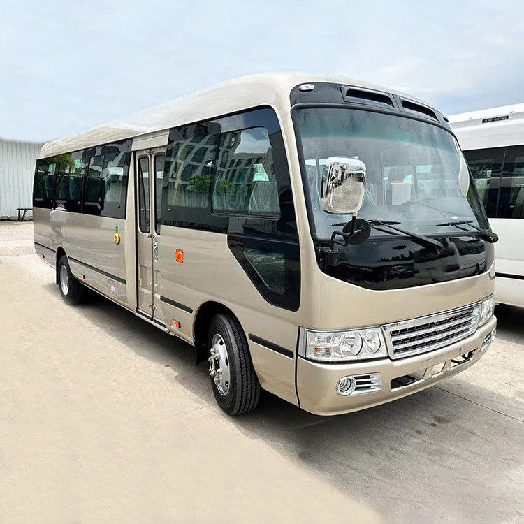 Автобус с левым приводом с шинами 215/75R17.5 и стандартом выбросов Евро 2 в лучшем случае