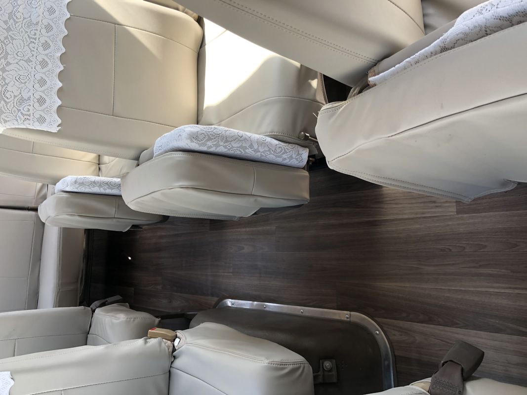 Автобус Toyota Coaster 2018 30 мест Используется с бензиновым и дизельным двигателем M156 трансмиссии