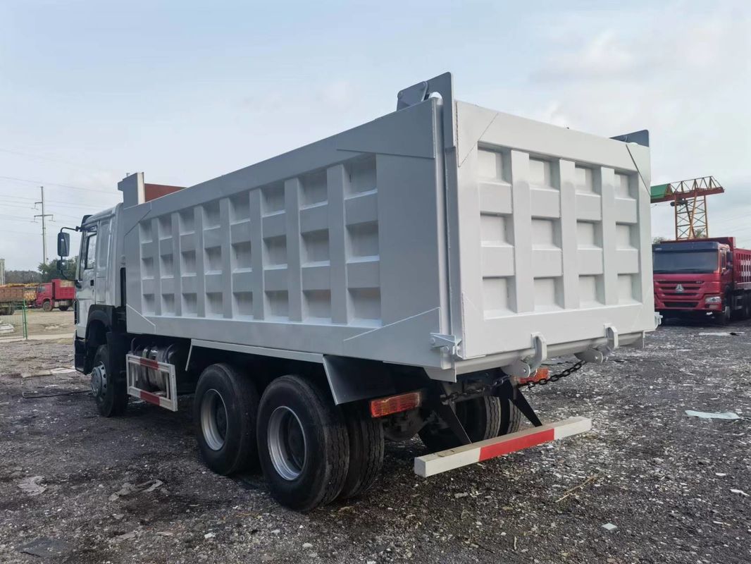 Подержанный Sinotruk Howo Lhd Rhd 6*4 10 колес 371hp 336hp Дамп-Трик без задней камеры