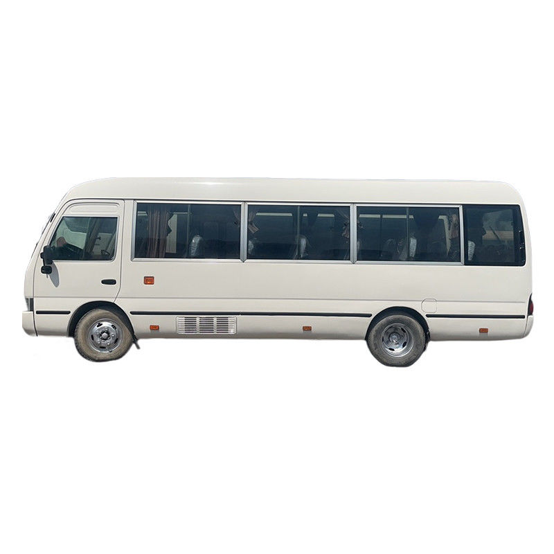 Подержанный автобус Toyota Coaster с 30 местами и мощностью 113/5200 кВт в хорошем состоянии