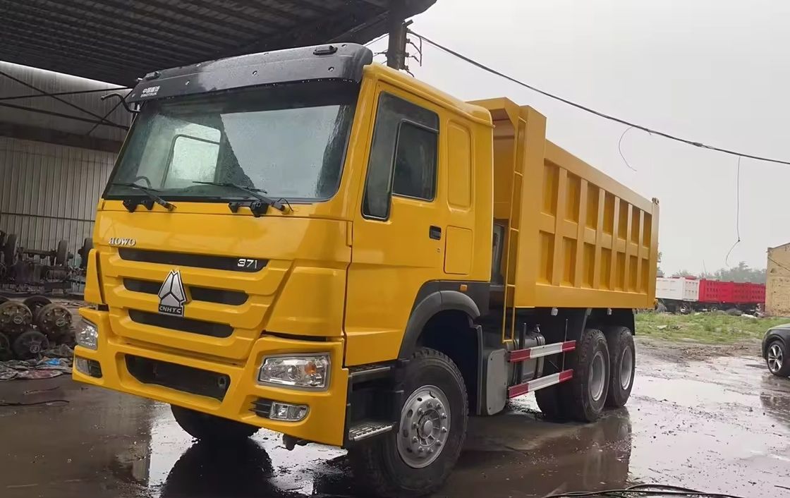 SINOTRUCK Использованный 6x4 30 тонн 375 л.с. 371 л.с. Howo Heavy Duty Dump Tipper Truck для песка и камня