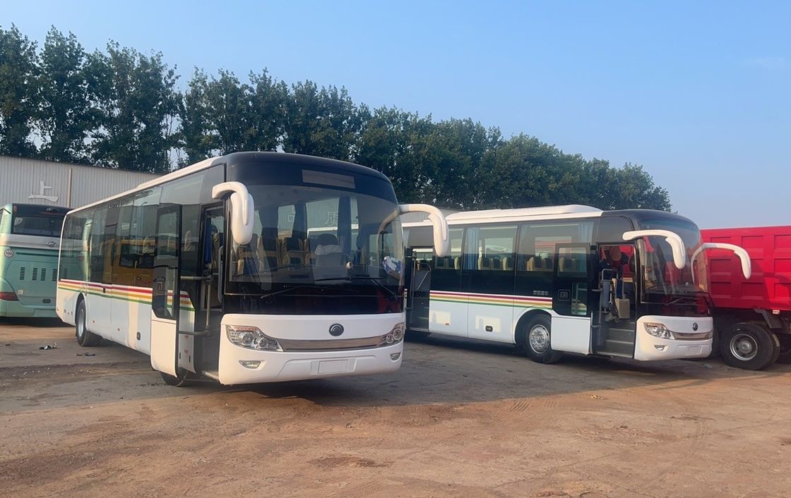 Водите в комфорте LHD Type Used Bus Luxury Coaches в Африке 62 места гарантированы