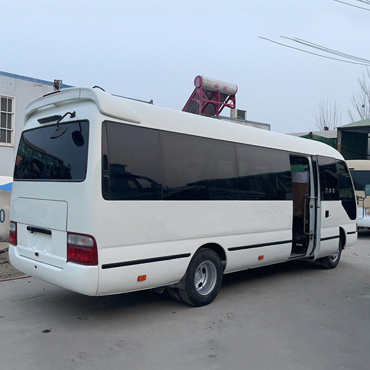 30 местный LHD подержанный автобус с шинами 9.00R20 и дизельным двигателем в хорошем состоянии