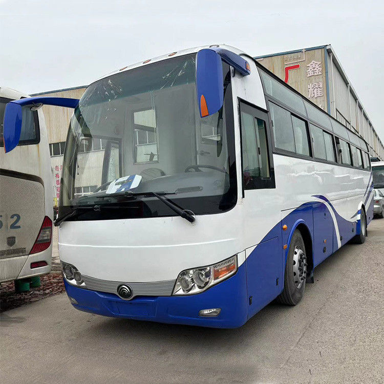 Автобус пассажирского автобуса на 50 мест с индивидуальным цветовым дизайном и стандартом выбросов Евро 3