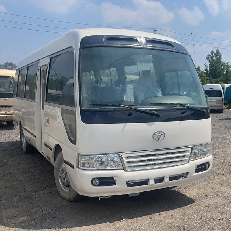 7.00R16 Шина в хорошем состоянии Дизель Подержанный Тойо та Костер Автобус По требованию клиента
