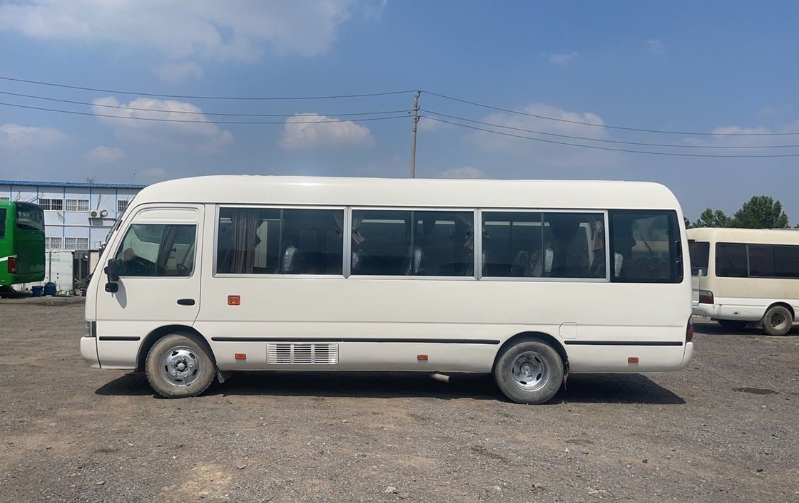 7.00R16 Шина в хорошем состоянии Дизель Подержанный Тойо та Костер Автобус По требованию клиента