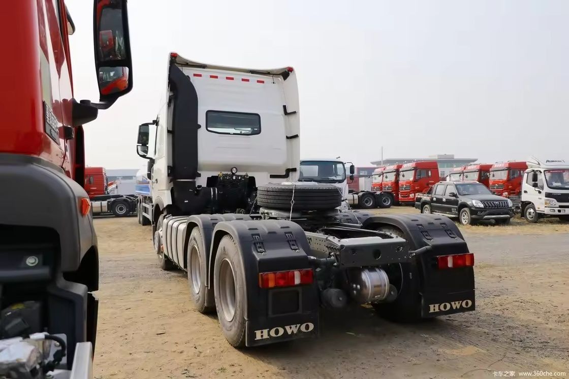 Sinotruk Howo 6x4 10 колесный тракторный грузовик Использованный 371hp 440hp Цилиндры 6 Шина No 10