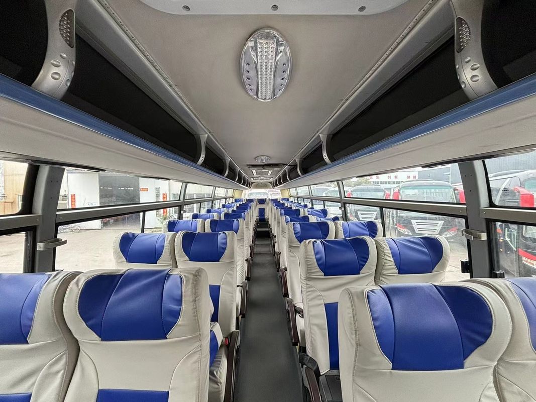 Доступные 53 места Подержанные автобусы для африканского рынка Ручная коробка передач LHD Drive