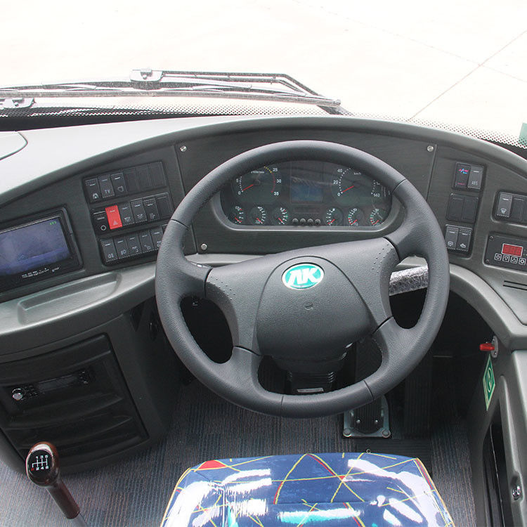 Подержанные автобусы Роскошный леворучный автобус с 38 местами и 6,5 местами