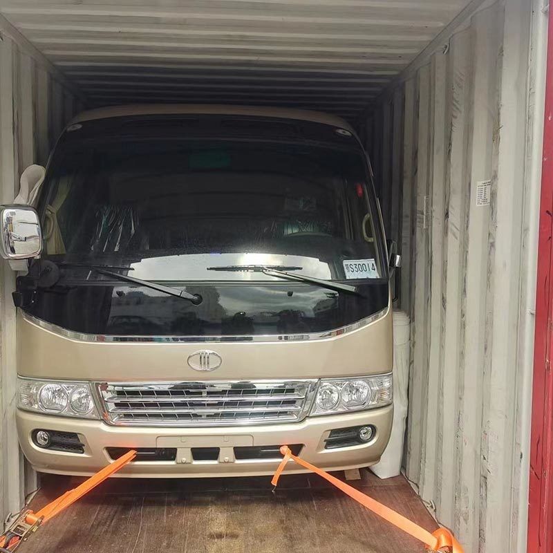 Автобус Toyota Coaster мощностью 4L с электродвигателем и правосторонним приводом
