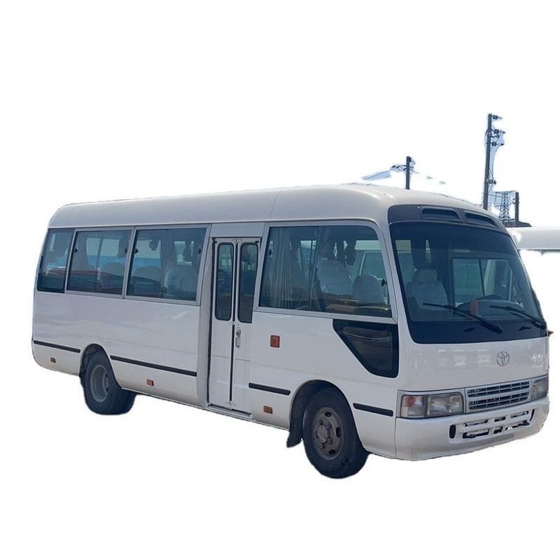 Подержанный автобус Toyota Coaster с выбросами EURO 3 и ручной трансмиссией в хорошем состоянии