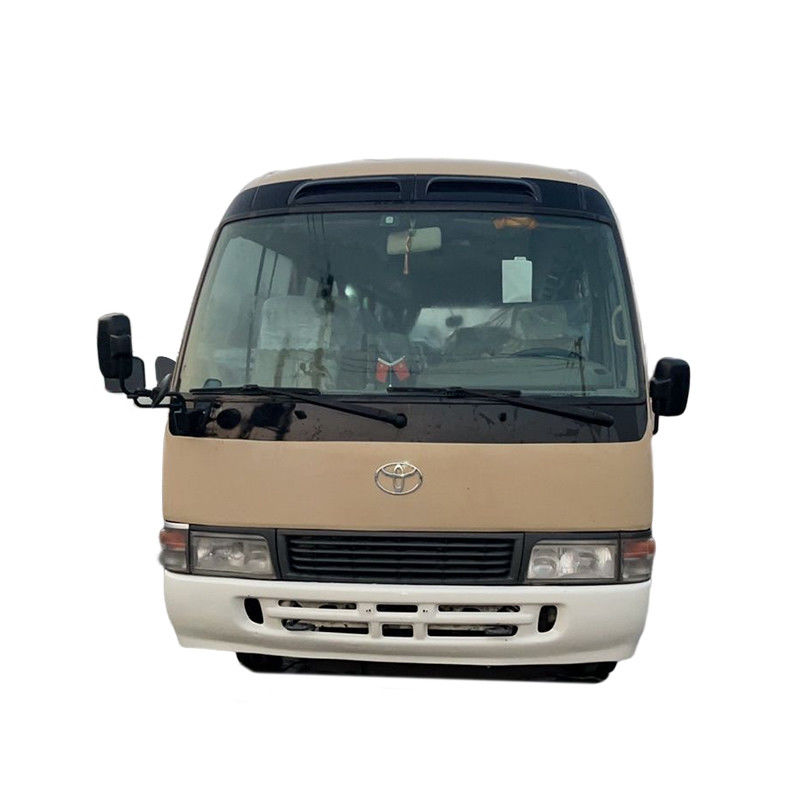 Автобус с дизельным двигателем Toyota и мощностью 113/5200 кВт
