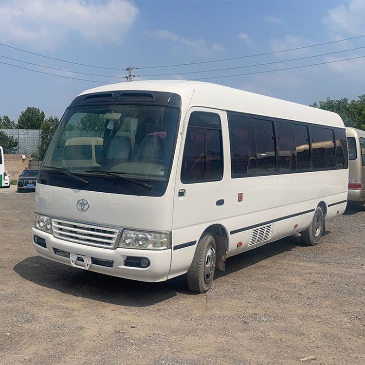 Подержанный Toyo ta Coaster 29 Автобусы с 1 сиденьем Стандарт выбросов Евро 3