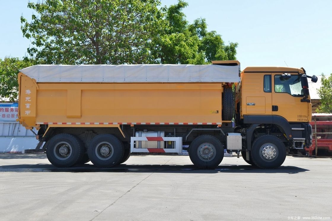 Сегмент тяжелых грузовиков Sinotruk 371hp Подержанный грузовик 8 * 4 грузовик с наклоном для выгоды