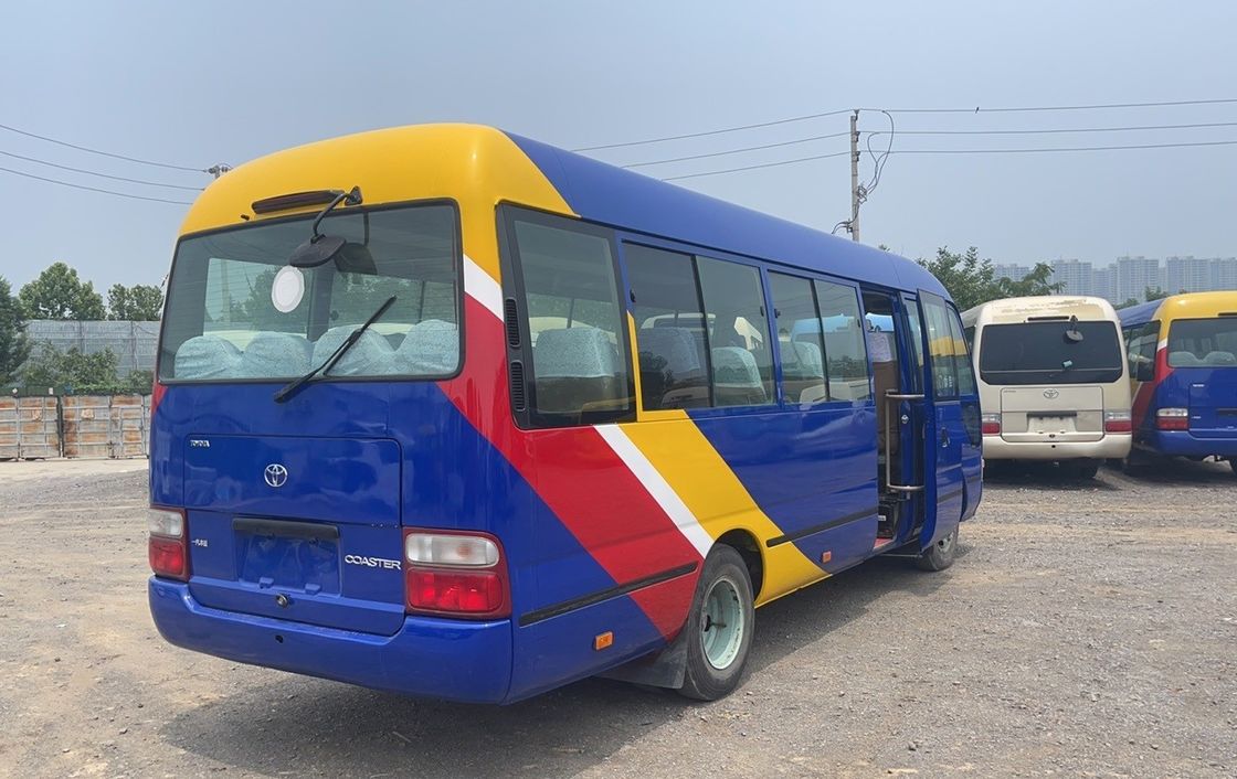 Мотор 6-8 л Левостороннее управление Автобус Toyota Coaster сильно отремонтирован