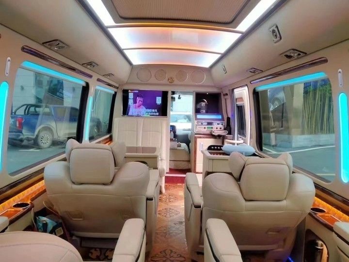7005*2040*2785мм Toyota Coaster 30 местный мини-автобус с вместимостью 17-30 мест