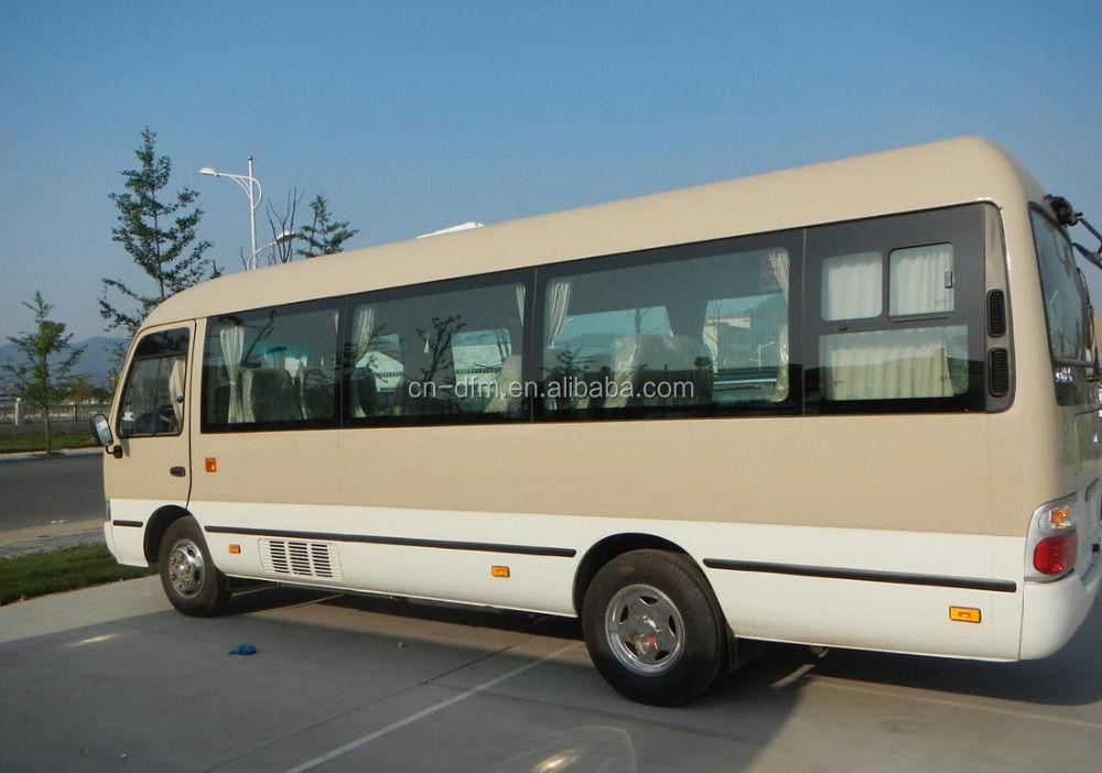 30 мест Подержанный автобус Toyota Coaster в хорошем состоянии и 7005*2040*2785 шина 9.00R20
