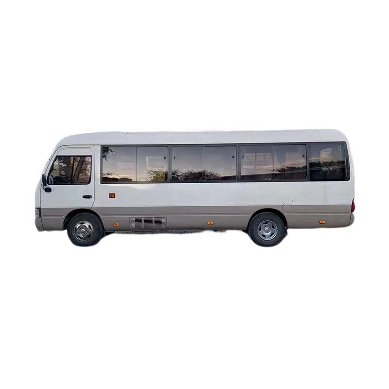 Доступный японский автобус Toyota Coaster с дизельным двигателем и вместимостью 23-30 мест