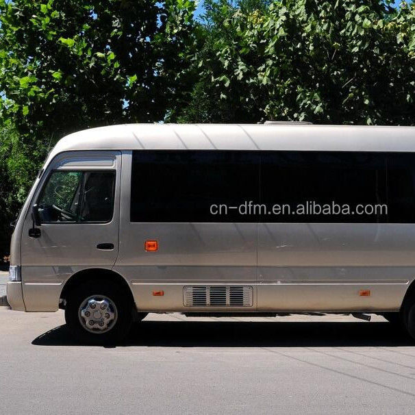 16-22 места Dongfeng LHD Coaster Mini Bus с задним багажным отсеком объем 0,25 м3