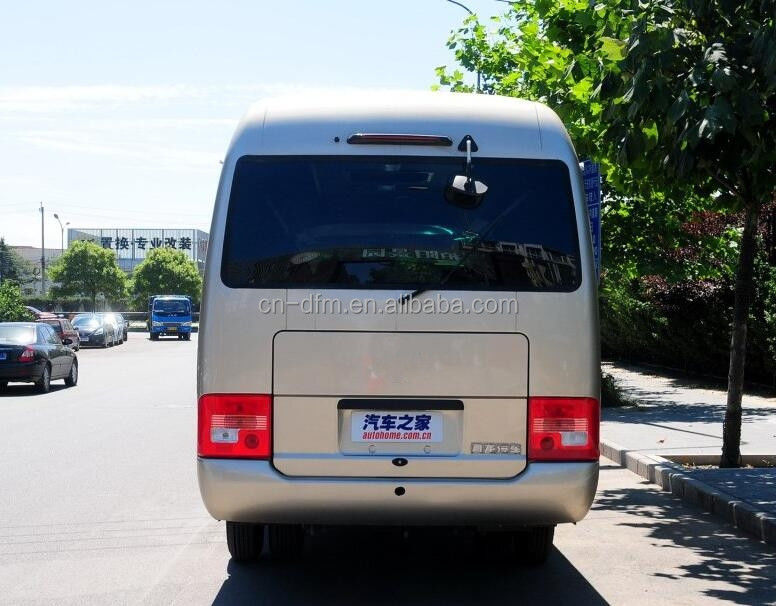 16-22 места Dongfeng LHD Coaster Mini Bus с задним багажным отсеком объем 0,25 м3