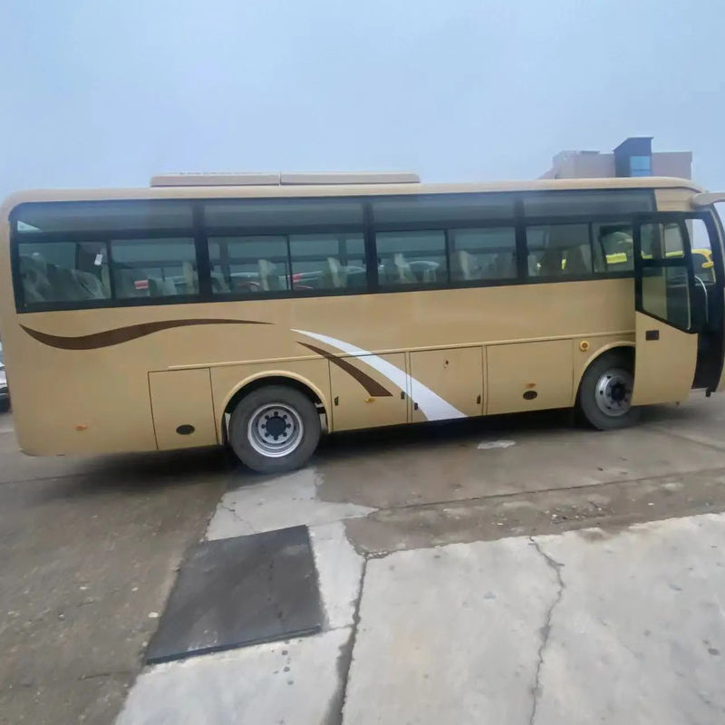 7м 35 мест Передний двигатель Подержанный автобус Левый боковой руль 8.4L Дисплимент