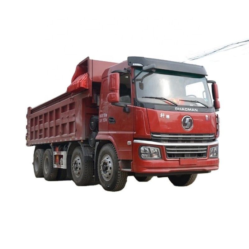 Маломощный грузовик Isuzu для небольших строительных проектов