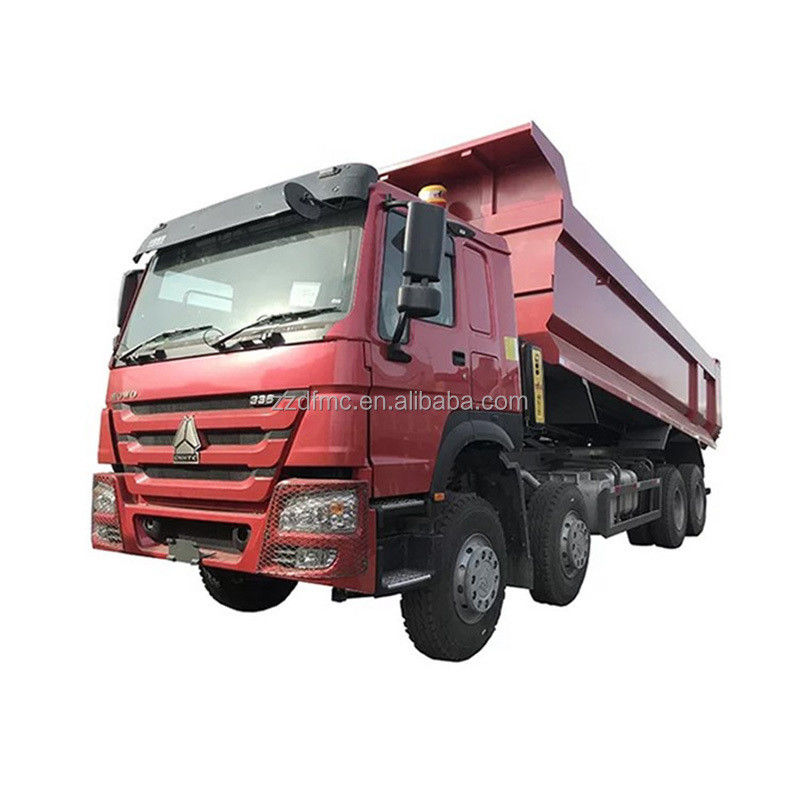 Маломощный грузовик Isuzu для небольших строительных проектов