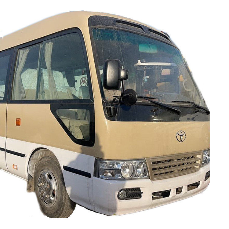 Подержанный 30-местный пассажирский автобус Toyota Coaster с кондиционером для рынка Африки