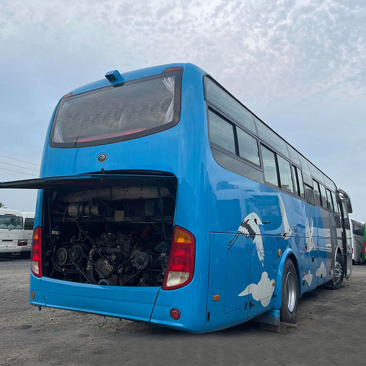 Доступные 55-65 мест Подержанный автобус Youtong Coach LHD Drive Тип 6-8L Моторная вместимость