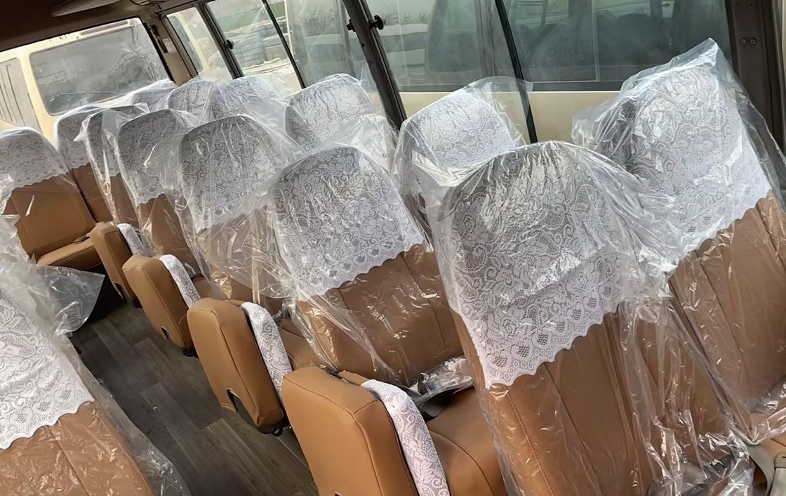 В хорошем состоянии 30 мест подержанный автобус с дизельным топливом с ручной трансмиссией