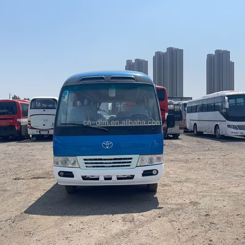 16-30 мест Подержанный автобус Toyota Coaster с стандартом выбросов Евро 3 в хорошем состоянии