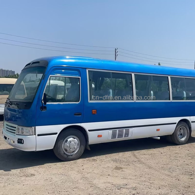 16-30 мест Подержанный автобус Toyota Coaster с стандартом выбросов Евро 3 в хорошем состоянии