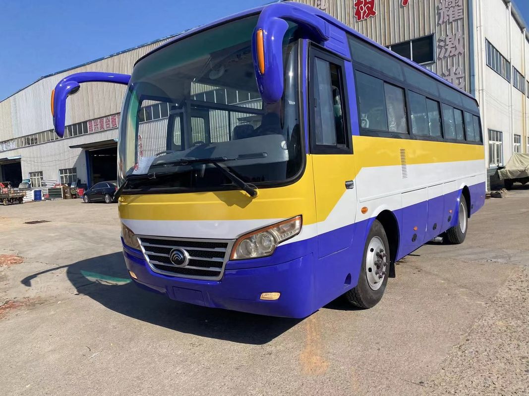 45-местный автобус Youtong Tour Coach с туалетом и ручной коробкой передач по хорошим ценам