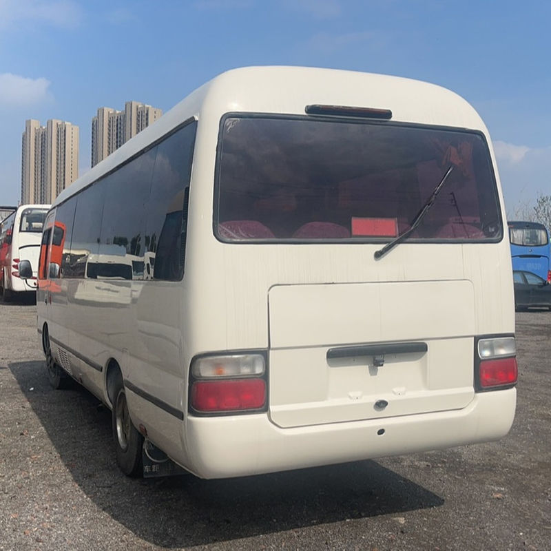 Максимальная мощность 113/5200 кВт Туристический роскошный автобус Подержанный 7м 6 цилиндровый автобус Toyota Coaster
