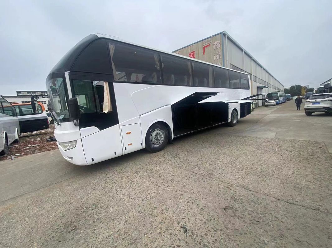 Положите свои руки на автобус 6122 50-65 мест с ванными комнатами вес 18000 кг