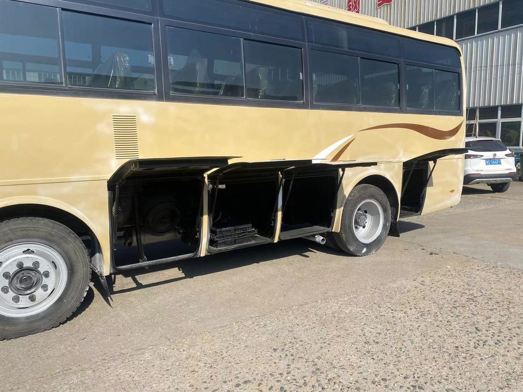 Подержанный автобус с 30 местами и подвеской в Южной Африке