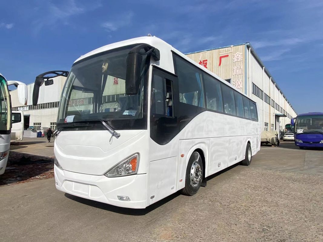 Тип ручной трансмиссии Используемый Youtong Bus с левым приводом и вспомогательным рулевым управлением
