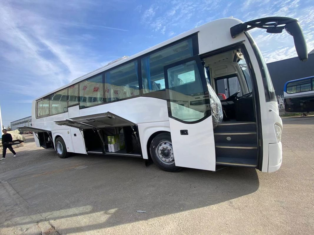 Тип ручной трансмиссии Используемый Youtong Bus с левым приводом и вспомогательным рулевым управлением