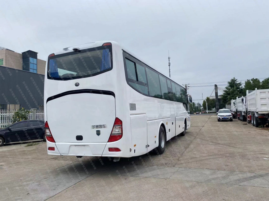 53 места Дизельное питание Левостороннее управление Пассажирский автобус с стандартом выбросов Евро 3