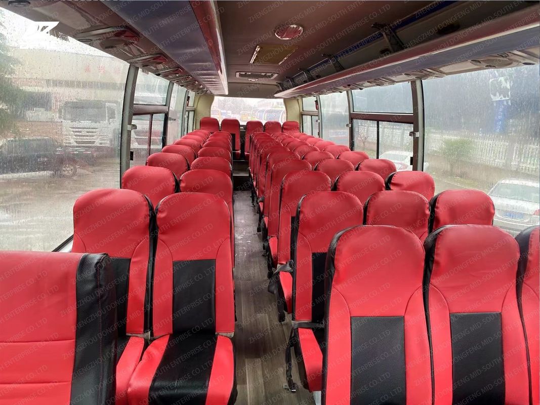 53 места Дизельный передний двигатель Автобусы и автобусы для реконструкции