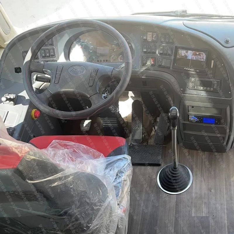 55 мест Подержанный автобус Люксовый автобус Автобус Тур Автобус в Африке Рыночный стандарт выбросов Евро 3