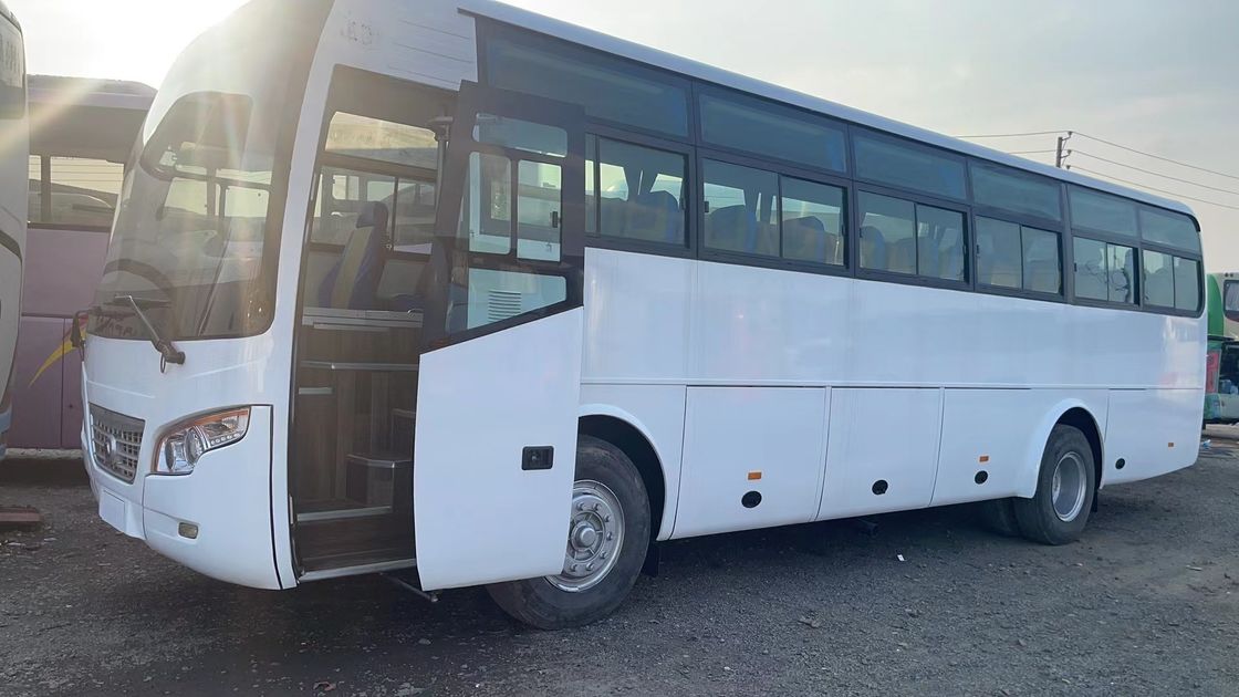 Китайский автобус-коляска с нормами выбросов Евро 3 с вместимостью и производительностью 451 места