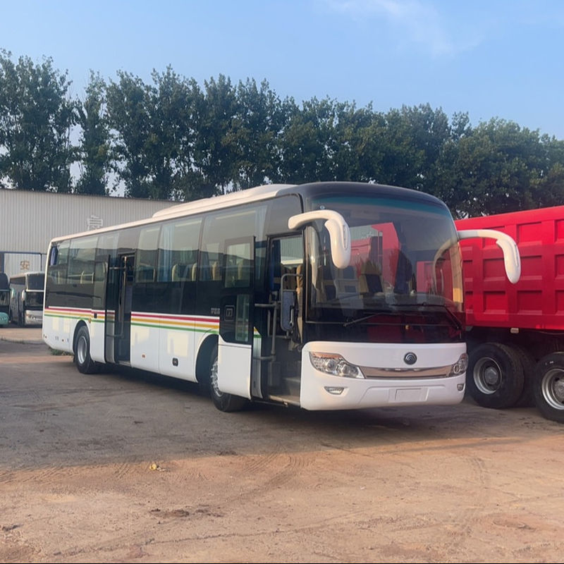 Подержанный автобус LHD 54-местный подержанный городской пассажирский автобус с ручной коробкой передач