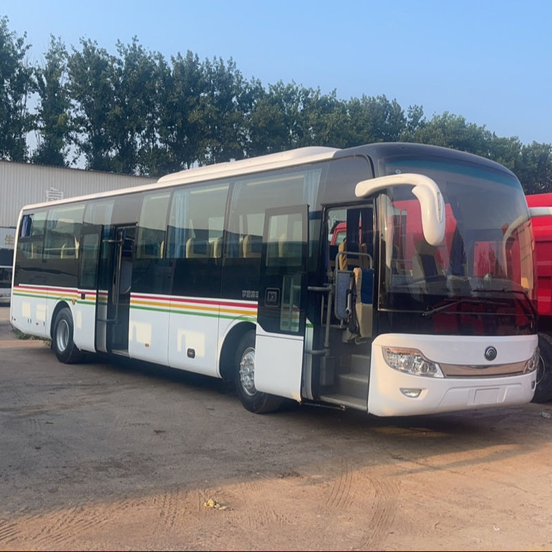 Подержанный автобус LHD 54-местный подержанный городской пассажирский автобус с ручной коробкой передач