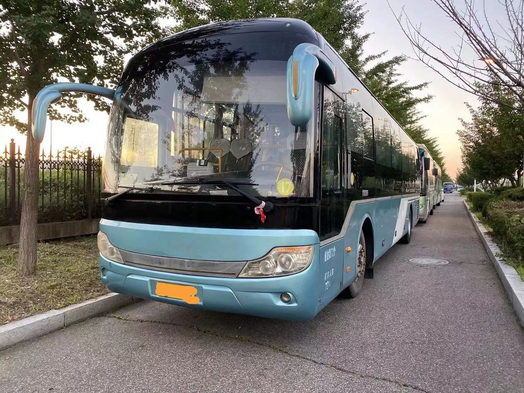 Автобус с двигателем Ючай и ручной трансмиссией в хорошем состоянии.
