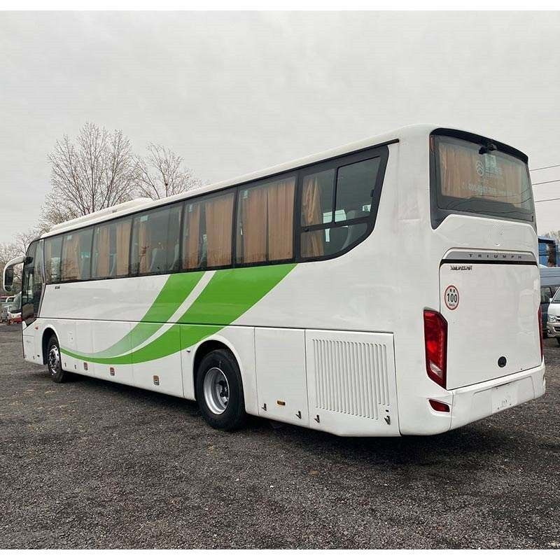 Силовое рулевое управление и выбросы Евро 3 12m 6122 Модель подержанных автобусных автобусов с 55 местами