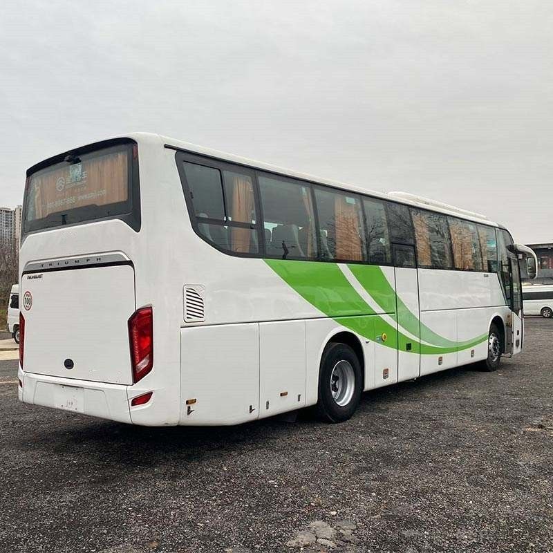 Силовое рулевое управление и выбросы Евро 3 12m 6122 Модель подержанных автобусных автобусов с 55 местами